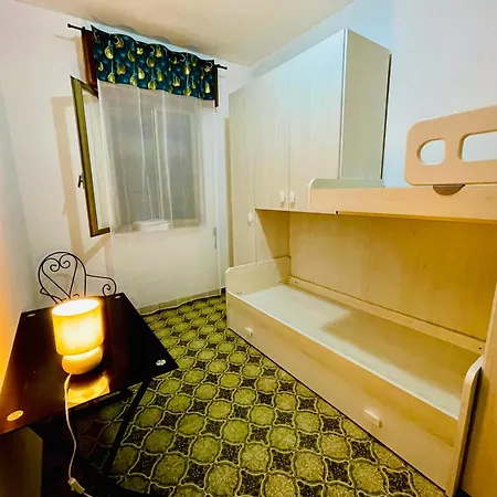 Dolce Casa アパート カサラベート